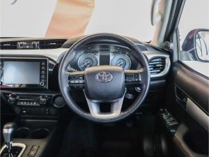Toyota Hilux 2.8GD-6 double cab Raider auto - Image 8