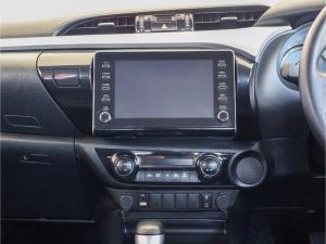 Toyota Hilux 2.8GD-6 double cab Raider auto - Image 10