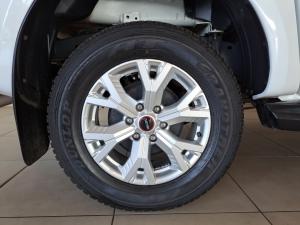Isuzu D-Max 1.9TD double cab LS auto - Image 10