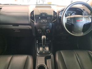 Isuzu D-Max 250 double cab X-Rider X Limited auto - Image 6