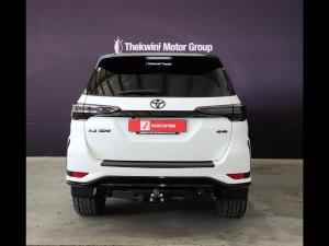 Toyota Fortuner 2.4GD-6 4x4 - Image 5