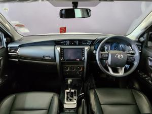 Toyota Fortuner 2.4GD-6 4x4 - Image 6
