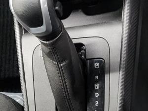 Toyota Starlet 1.5 XS auto - Image 9