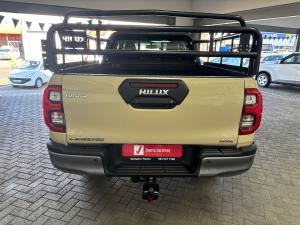 Toyota Hilux 2.8GD-6 Xtra cab 4x4 Legend manual - Image 5
