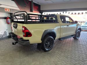 Toyota Hilux 2.8GD-6 Xtra cab 4x4 Legend manual - Image 2