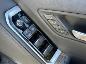 Toyota Land Cruiser 300 3.3D ZX - Image 18
