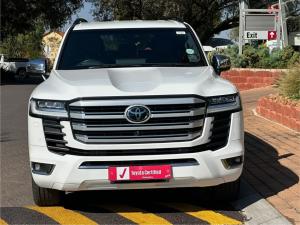 Toyota Land Cruiser 300 3.3D ZX - Image 4