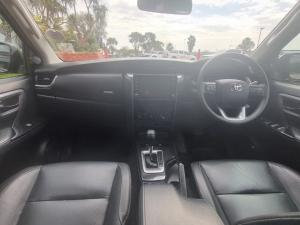 Toyota Fortuner 2.4GD-6 auto - Image 6