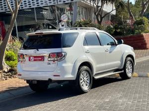 Toyota Fortuner 3.0D-4D 4x4 Ltd edition auto - Image 2