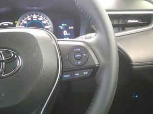Toyota Corolla Cross 1.8 Hybrid XS - Image 10