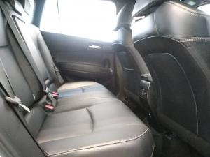 Toyota Corolla Cross 1.8 Hybrid XS - Image 15