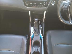 Toyota Corolla Cross 1.8 Hybrid XR - Image 12