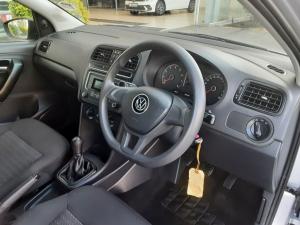Volkswagen Polo Vivo 1.4 Trendline - Image 13