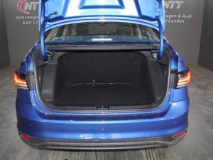 Volkswagen Polo 1.6 Tiptronic - Image 7