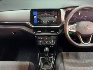 Volkswagen T-CROSS 1.0 TSI Life DSG - Image 16