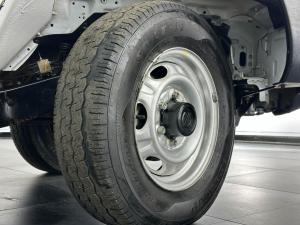 Nissan Hardbody NP300 2.5 TDi LWBS/C - Image 13