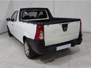 Nissan NP200 1.6i (aircon) - Image 3