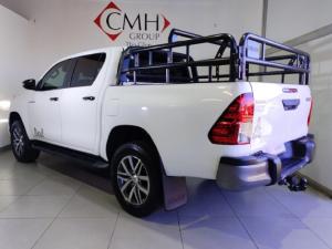 Toyota Hilux 2.8GD-6 double cab Raider auto - Image 4
