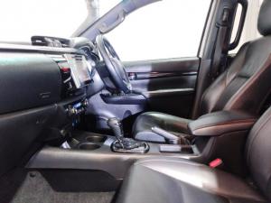 Toyota Hilux 2.8GD-6 double cab Raider auto - Image 9