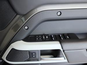 Land Rover Defender 110 D300 X-Dynamic HSE - Image 17