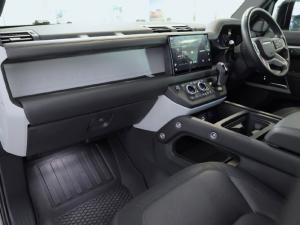 Land Rover Defender 110 D300 X-Dynamic HSE - Image 29