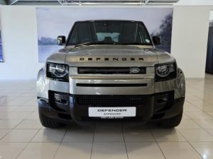 Land Rover Defender 110 D300 X-Dynamic HSE - Image 2