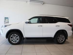 Toyota Fortuner 2.8GD-6 4x4 - Image 2