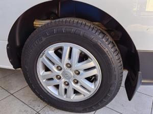Hyundai H-1 2.5VGTi panel van - Image 11