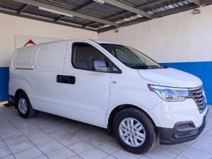 Hyundai H-1 2.5VGTi panel van - Image 2