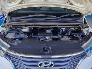 Hyundai H-1 2.5VGTi panel van - Image 7