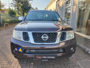 Nissan Pathfinder 3.0dCi V6 LE - Image 2