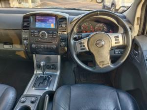 Nissan Pathfinder 3.0dCi V6 LE - Image 6