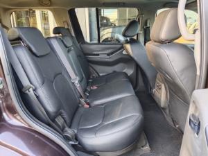 Nissan Pathfinder 3.0dCi V6 LE - Image 8