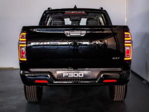 GWM P300 2.4T double cab LTD 4x4 - Image 4
