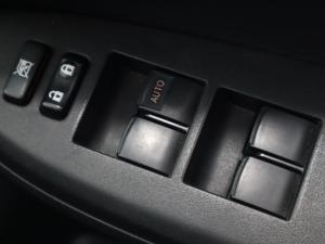 Toyota Corolla Quest 1.6 auto - Image 16