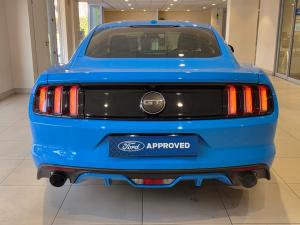Ford Mustang 5.0 GT fastback auto - Image 5