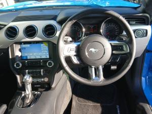 Ford Mustang 5.0 GT fastback auto - Image 6
