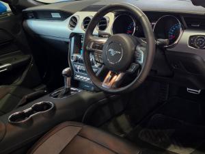 Ford Mustang 5.0 GT fastback auto - Image 8