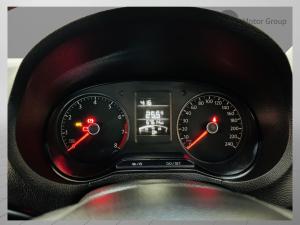 Volkswagen Polo Vivo hatch 1.4 Trendline - Image 7