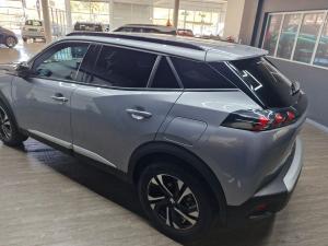 Peugeot 2008 1.2T Allure - Image 5
