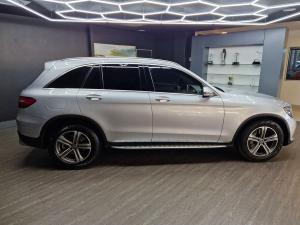 Mercedes-Benz GLC GLC220d 4Matic - Image 7