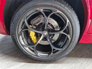 Alfa Romeo Stelvio Quadrifoglio Q4 - Image 20