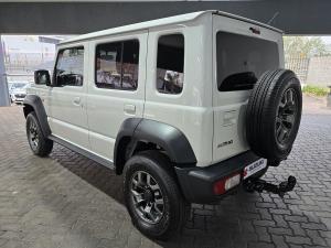 Suzuki Jimny 1.5 GLX AllGrip 5-door manual - Image 5