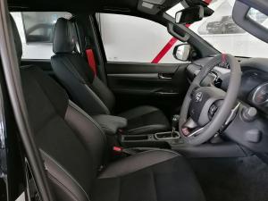 Toyota Hilux 2.8GD-6 double cab 4x4 GR-Sport - Image 14