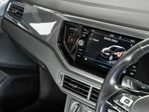 Volkswagen Polo hatch 1.0TSI Highline auto - Image 12