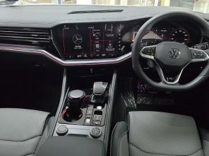 Volkswagen Touareg V6 TDI R-Line - Image 19