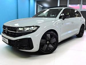 Volkswagen Touareg V6 TDI R-Line - Image 1