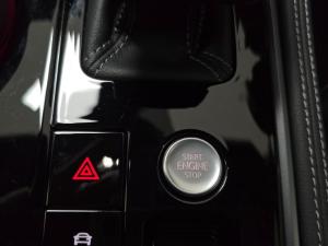Volkswagen Touareg V6 TDI R-Line - Image 20