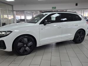 Volkswagen Touareg V6 TDI R-Line - Image 24