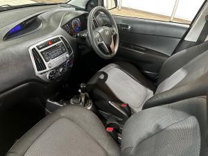 Hyundai i20 1.2 Motion - Image 5